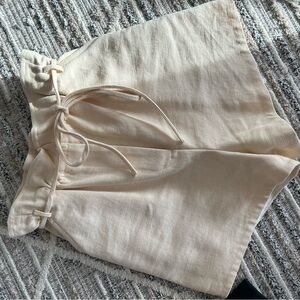 Women's Cream Shorts